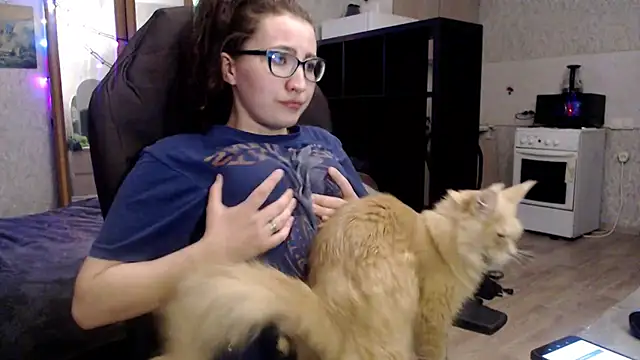 AnKey Rayah online show from April 16, 8:52 pm