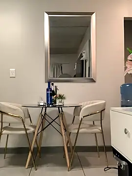 CurvyDesire1 online show from October 30, 8:21 pm