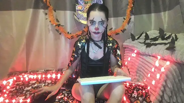 jessystarr online show from October 31, 6:34 pm