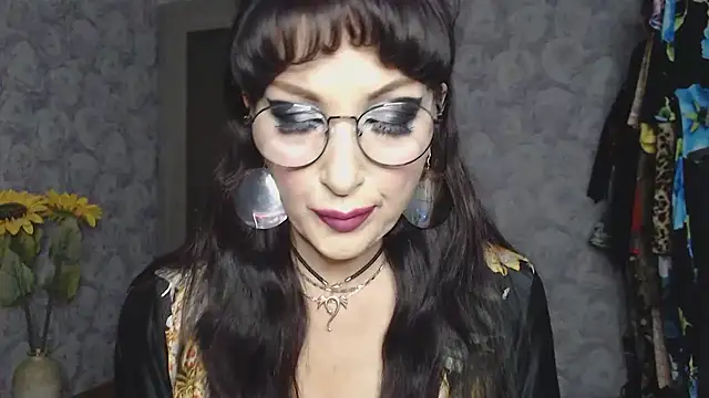 Aziza1 online show from September 10, 3:34 pm