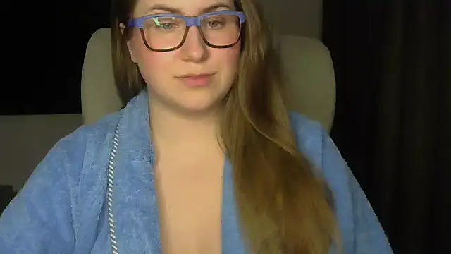 SeasonalSomeone online show from March 22, 10:38 pm