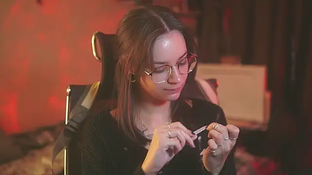 alyssa sweet online show from November 28, 6:16 am