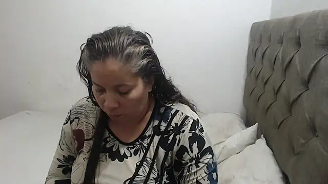 tiffany horny 1 online show from September 17, 7:06 am