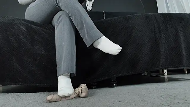  Jade 16 online show from October 29, 12:09 pm