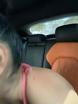 emma andrew1 online show from February 7, 5:50 pm