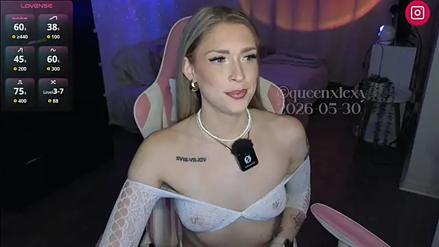 queenxlexy online show from May 30, 7:10 pm