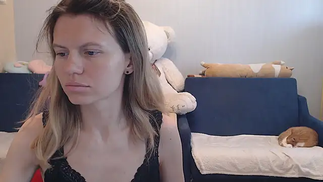 night is dark online show from May 14, 3:18 pm