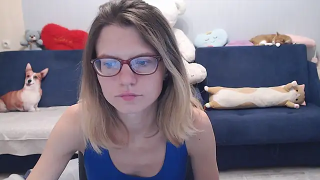 night is dark online show from September 15, 3:53 pm