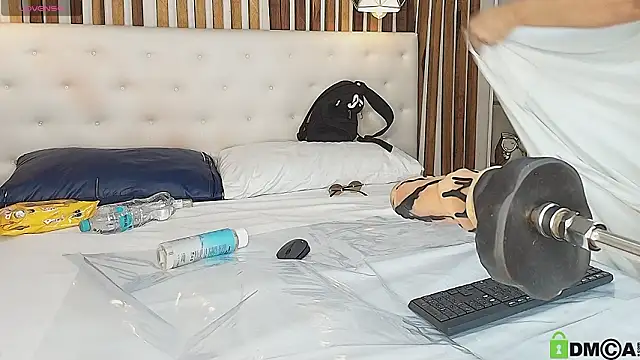 valerie lya online show from March 16, 8:46 pm