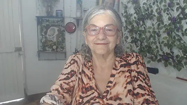 FunnyGrandma online show from February 18, 12:37 pm
