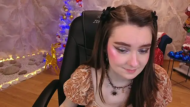 CloudGrace online show from December 16, 8:26 pm