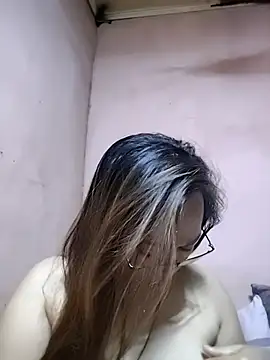 asianwet4u online show from April 20, 9:45 am