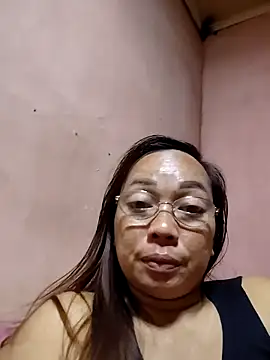 asianwet4u online show from February 5, 4:43 pm