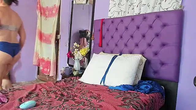 Margoth clain online show from October 12, 6:54 pm