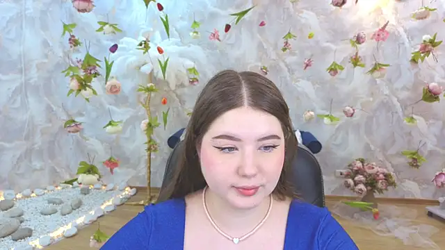 NicoleFoxery online show from June 3, 3:18 am