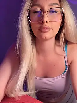 mollyxxx online show from November 6, 3:56 am