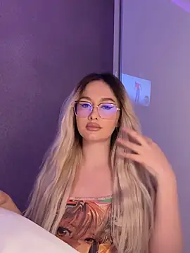 mollyxxx online show from December 22, 10:07 am