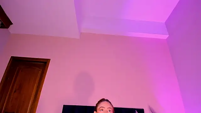 JupiteFox online show from March 10, 1:09 am