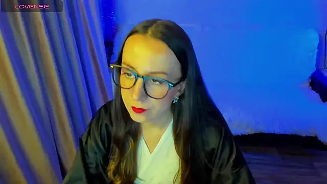 CurlySteph online show from January 6, 5:38 pm