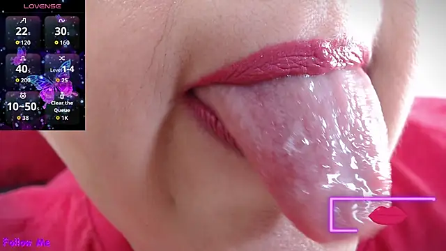 Kerly Doll online show from October 2, 12:54 pm