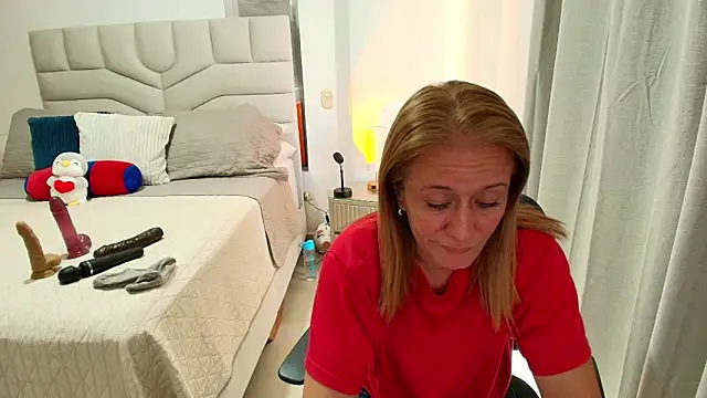 Naty Stone online show from April 17, 9:50 pm