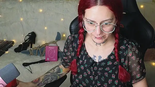 Ginger Stay online show from October 10, 8:36 pm