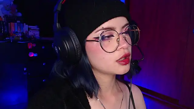 Raventh  online show from December 18, 2:16 am