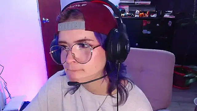 Raventh  online show from September 9, 4:18 pm