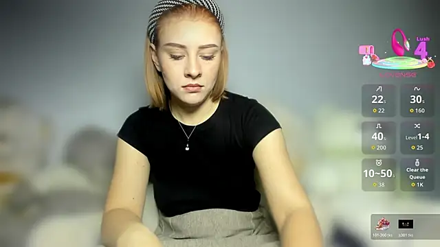 KindKristy online show from November 7, 5:24 am