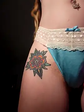 LucidLucy online show from November 13, 12:42 am