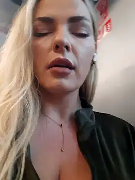 Dirtyfeelin online show from November 2, 5:22 am