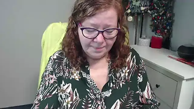 Adelewildx online show from January 15, 5:13 am