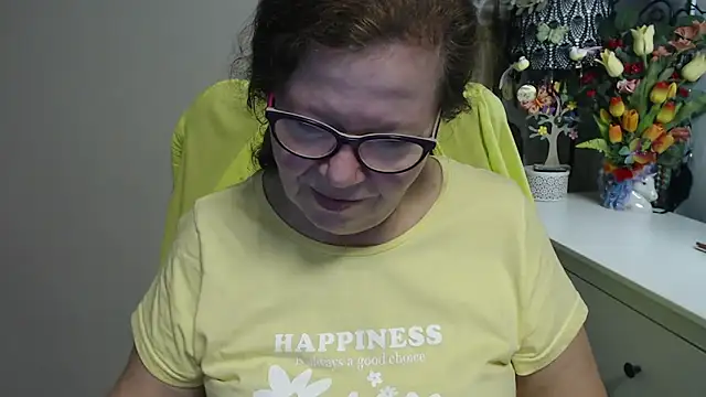 Adelewildx online show from March 12, 5:32 am