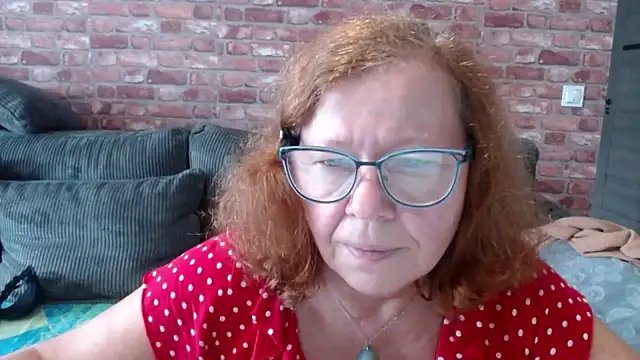 Adelewildx online show from September 14, 9:51 am