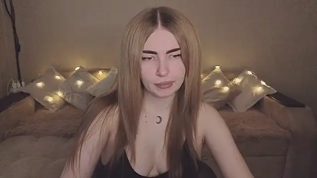 ViolettaLopez online show from November 12, 12:14 pm