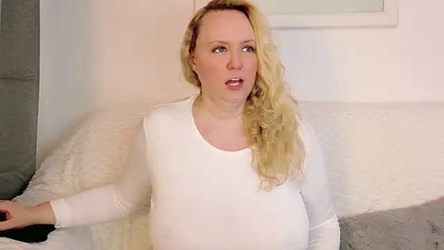 Sarah4you online show from February 24, 5:44 pm