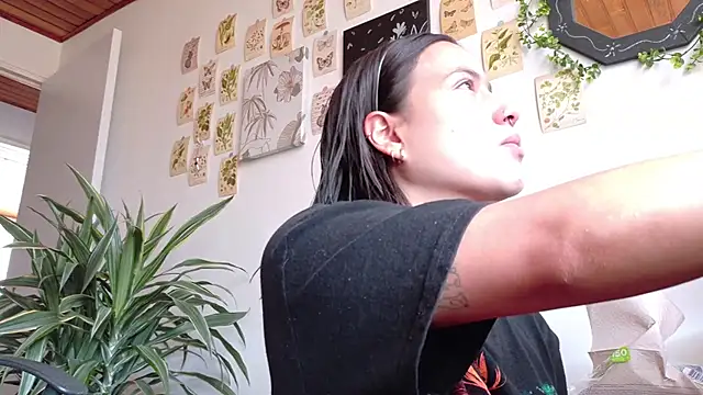 ammy 0 online show from March 7, 8:27 pm