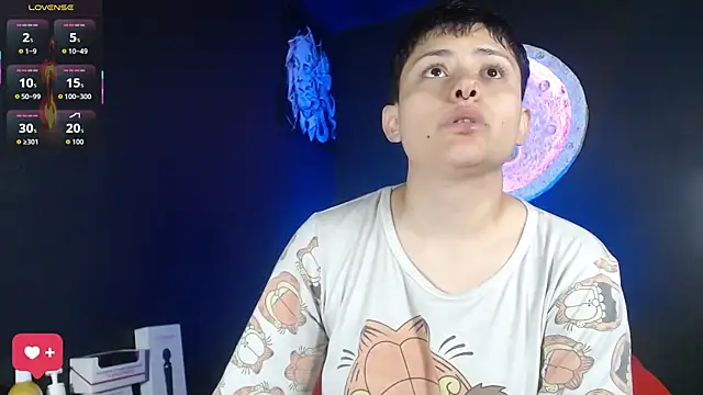 girl intense444 online show from September 10, 1:00 pm