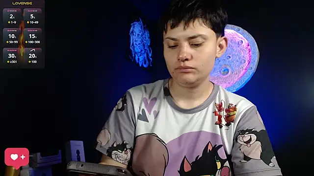 girl intense444 online show from September 28, 1:38 pm