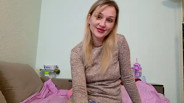 Hotty Evochka online show from February 12, 12:40 pm