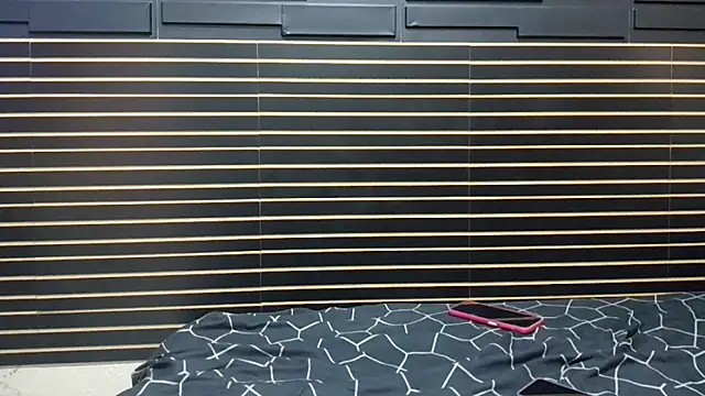 KrikaCat online show from April 6, 2:29 pm