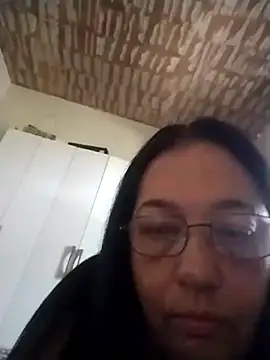 Snapshot of catdool chatting on September 21, 4:27 pm catdool online show from September 21, 4:27 pm