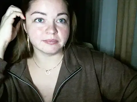 cute  cherry online show from November 15, 10:55 pm