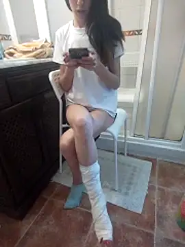 SpiritWhite online show from April 25, 5:32 pm