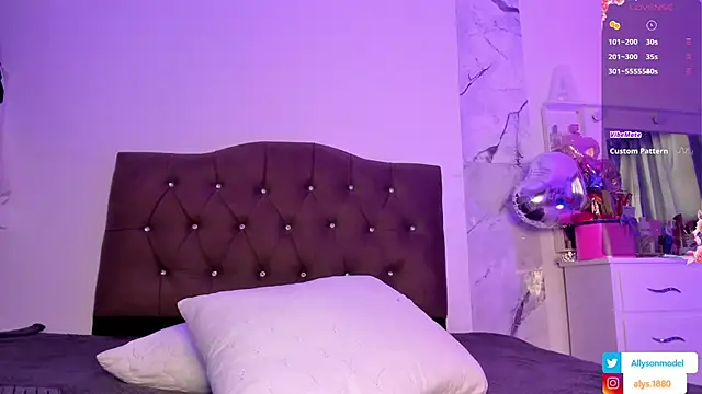 alysson 18 online show from February 11, 2:18 pm