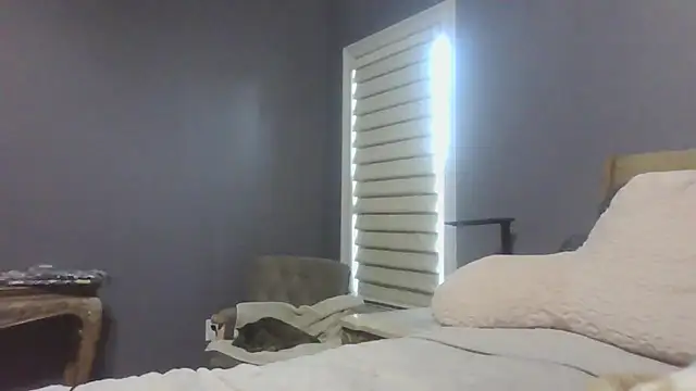 Lisaisluscious online show from September 15, 8:16 pm