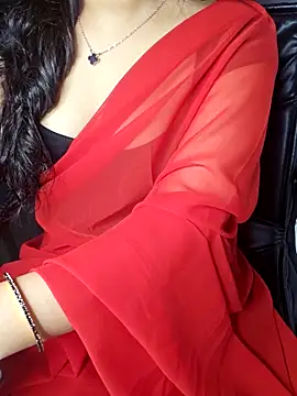 Snapshot of aliyaah_singh chatting on October 7, 5:39 pm aliyaah singh online show from October 7, 5:39 pm