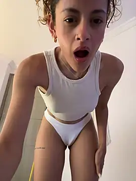 alana15 online show from March 8, 1:15 pm