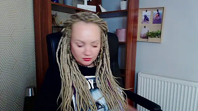 KayaMagic online show from December 3, 5:26 pm