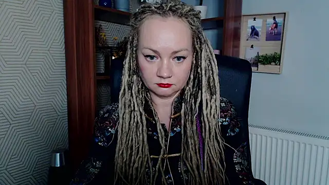 KayaMagic online show from December 15, 6:02 pm